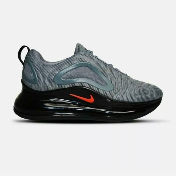 NIKE AIR MAX 720  limited edition - Picture 8 of 9